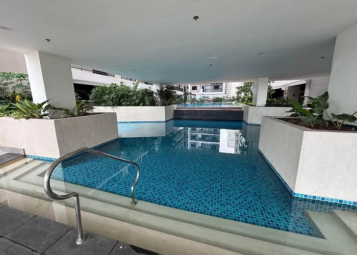 Sunnyplace Residences 1br Near Naia Airport Moa